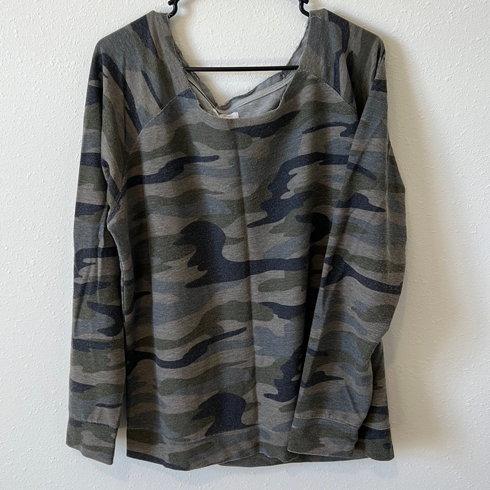 Maurices camo top